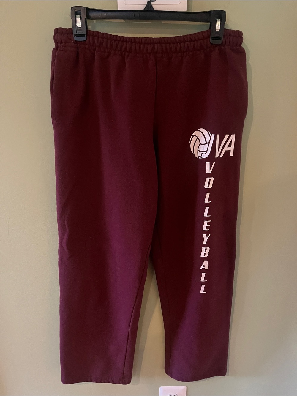 JVA Volleyball Maroon Sweatpants with Pockets. Size M.